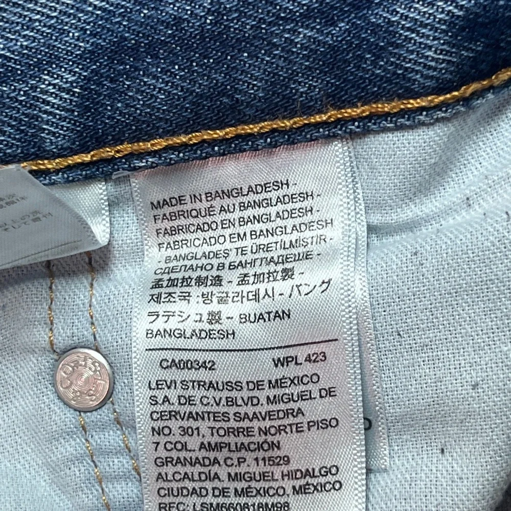 Levi's 505 Distressed Blue Straight Leg Jeans W32 L32